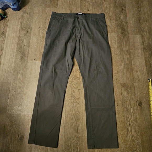 WT02 Chino Pants Mens 34x30 Gray Straight Leg‎ Flat Front Twill Workwear Office - Picture 3 of 9